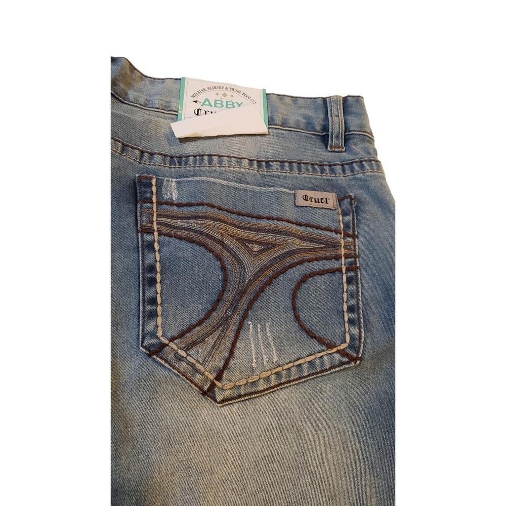Cruel NWT Denim Abby Boot Cut Jeans 32/13 R 33.5"inseam Embroidered Western